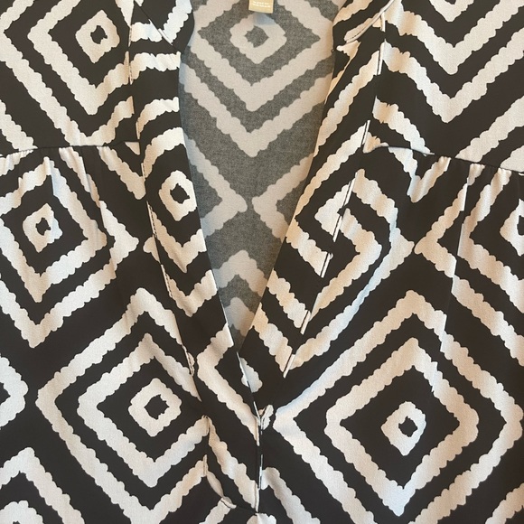 Banana Republic Women’s Tunic Top - Picture 3 of 4